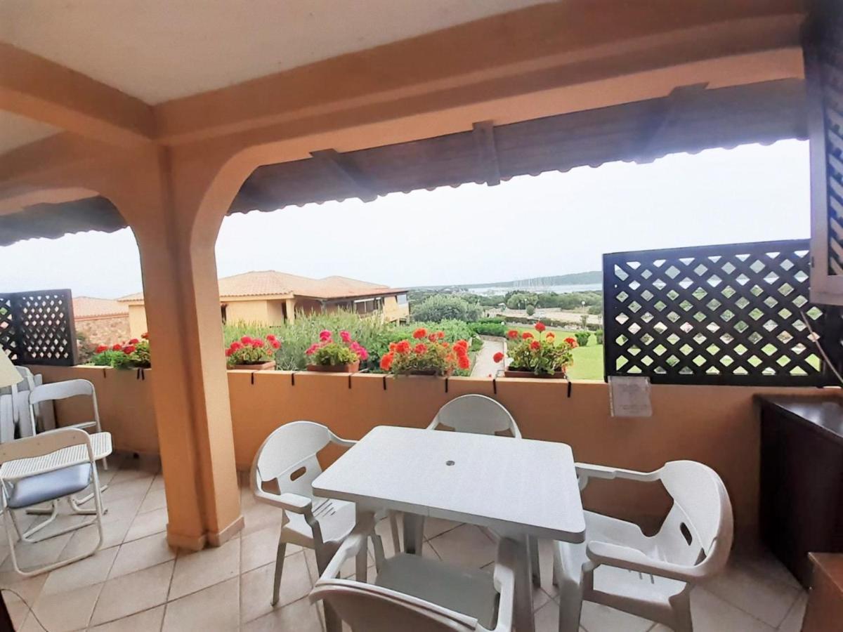 מרינלה Baia De Bahas - Apartments & Resort מראה חיצוני תמונה