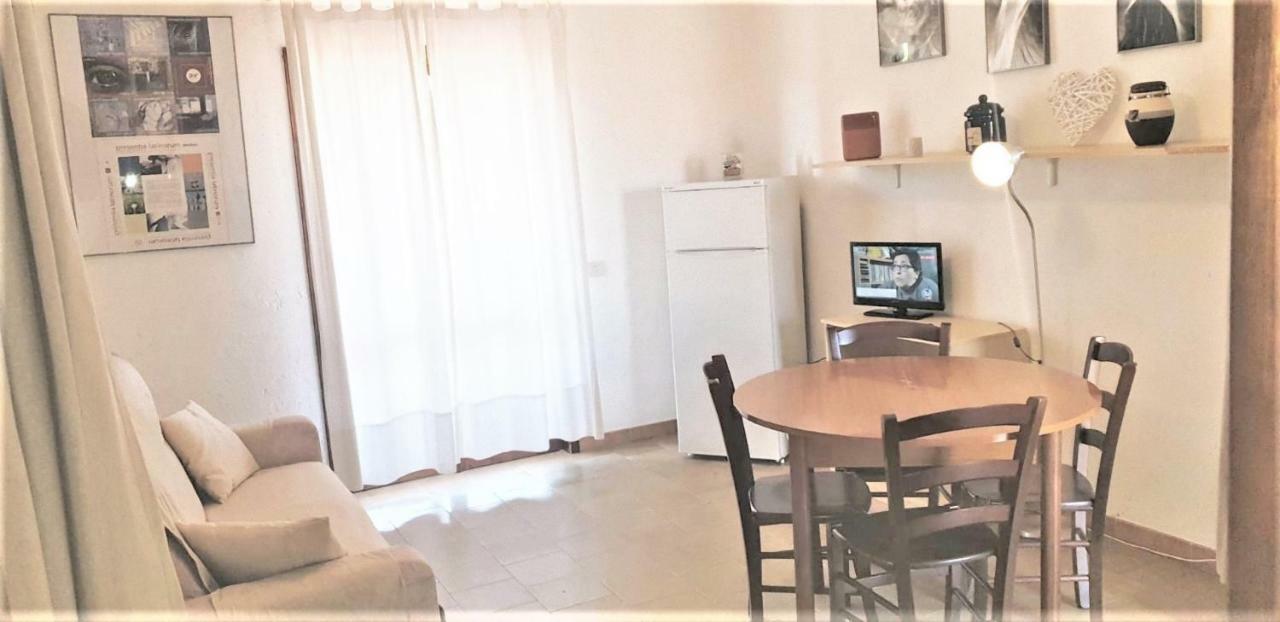 מרינלה Baia De Bahas - Apartments & Resort מראה חיצוני תמונה